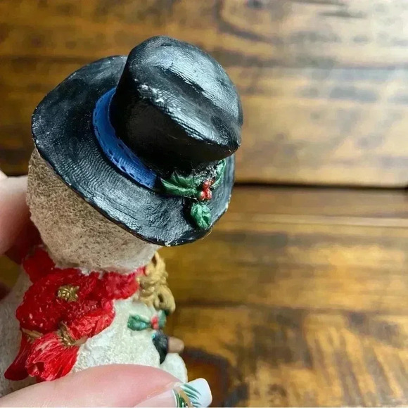 Snow Baby w/Broom Cornerstone Creations Christmas Holiday Collection Figurine - Picture 5 of 9